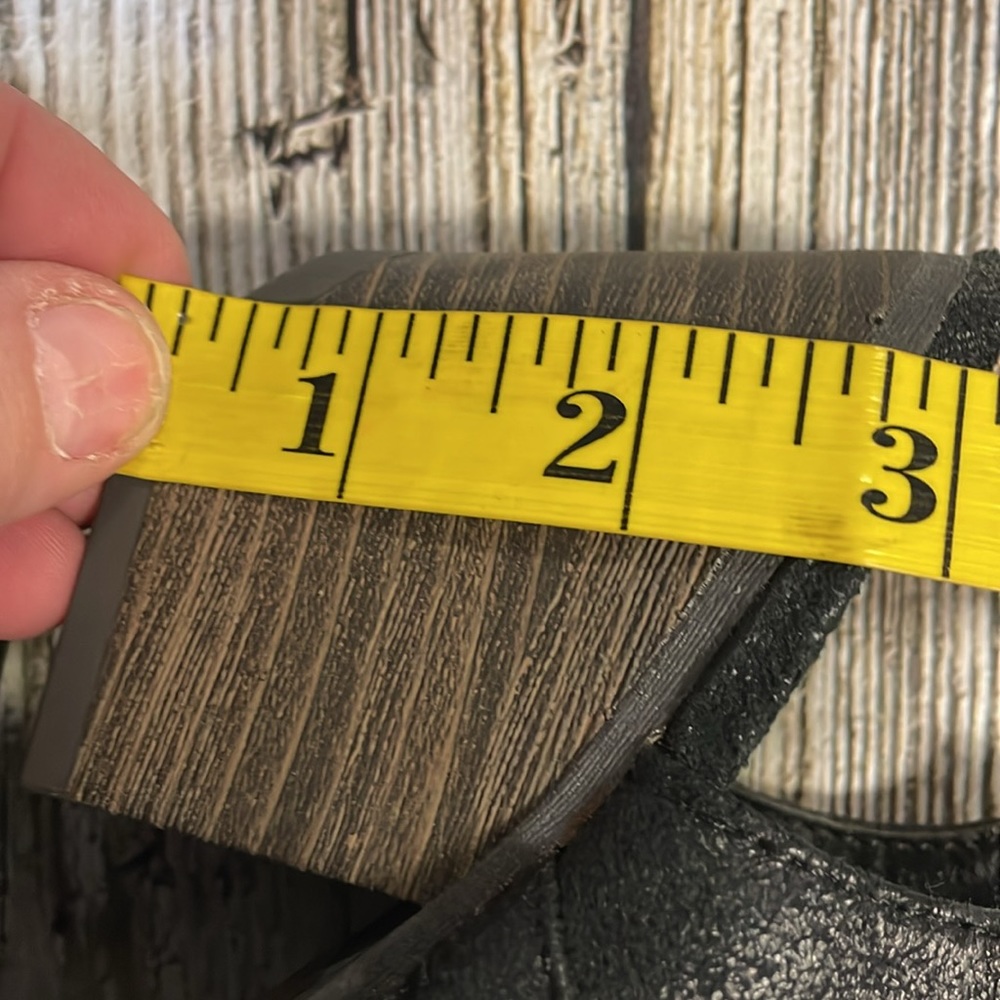 Nwt Qupid Heel Booties Size 5.5 - image 4